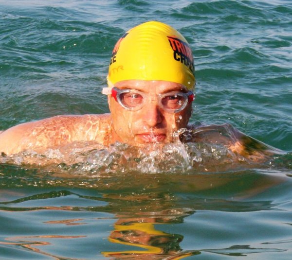 549670_265125823598347_1610673795_n