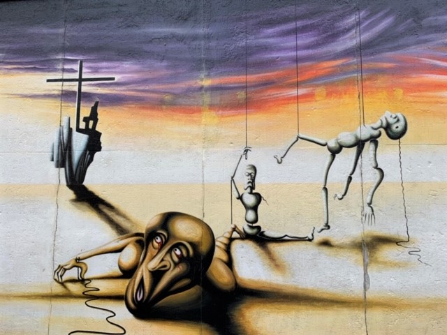 7a5c03eb-3496-49a4-a8df-ec579f07ff3a (2)