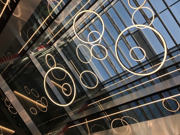 083725F4-EBC3-47F9-9575-5DB722273463